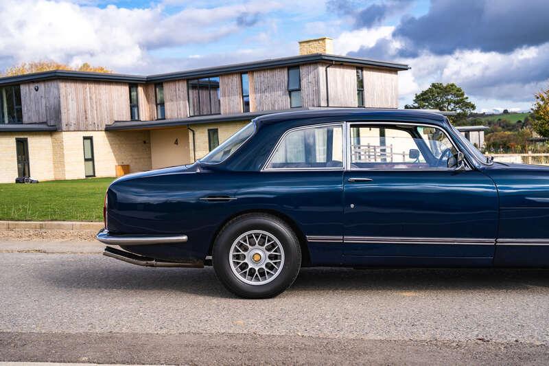 1973 Bristol 411