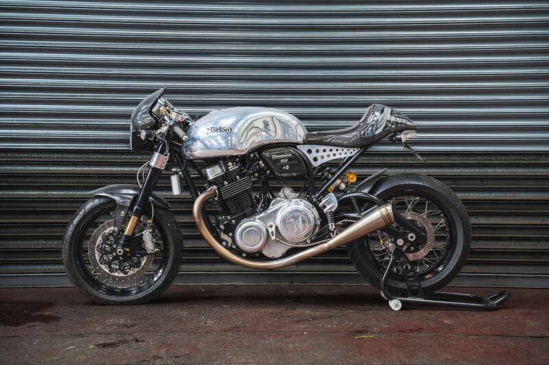 2015 NORTON COM-01 DOMINATOR SS