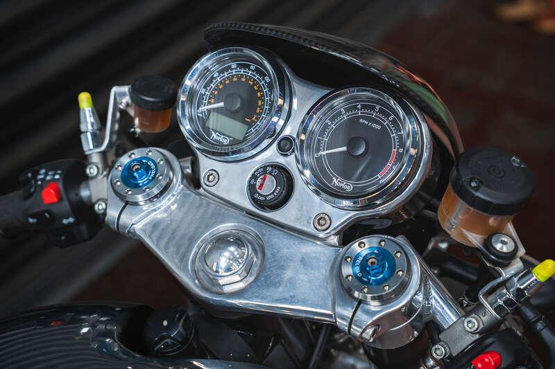 2015 NORTON COM-01 DOMINATOR SS