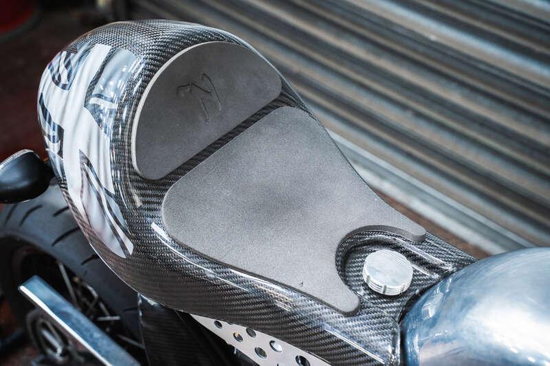 2015 NORTON COM-01 DOMINATOR SS