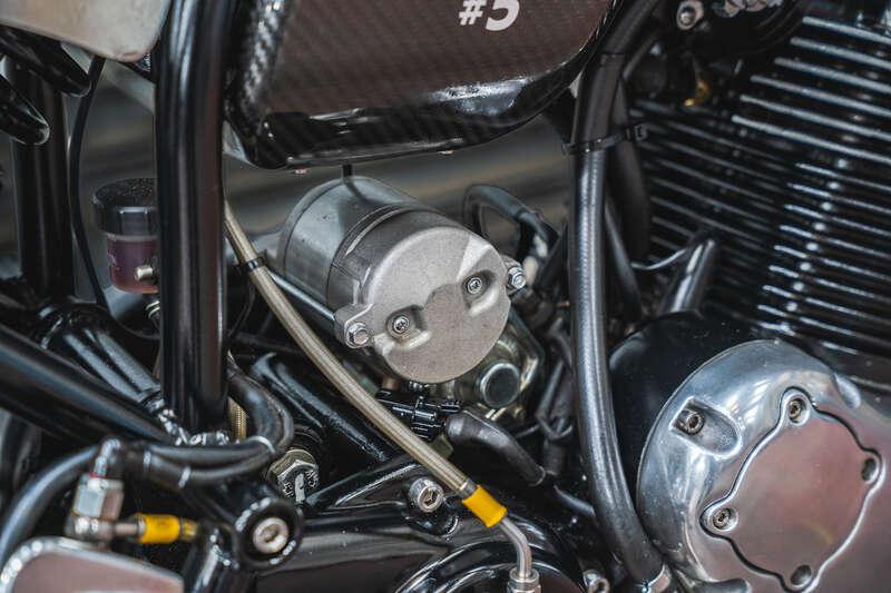 2015 NORTON COM-01 DOMINATOR SS