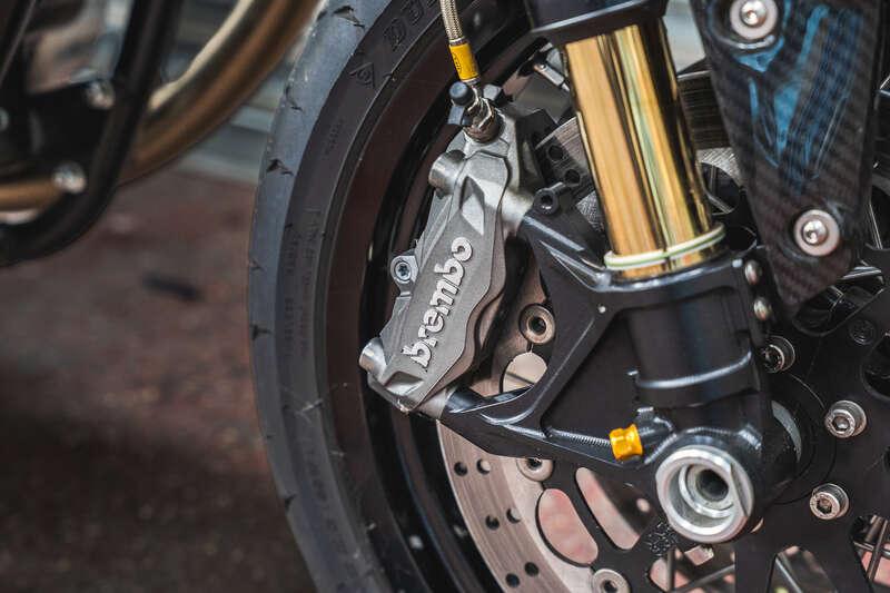 2015 NORTON COM-01 DOMINATOR SS