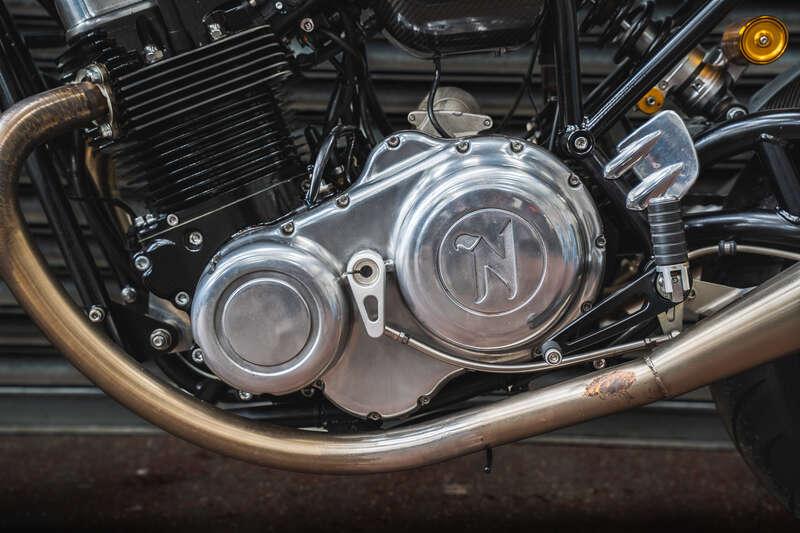 2015 NORTON COM-01 DOMINATOR SS