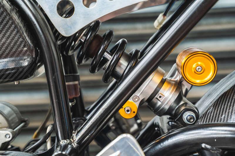 2015 NORTON COM-01 DOMINATOR SS