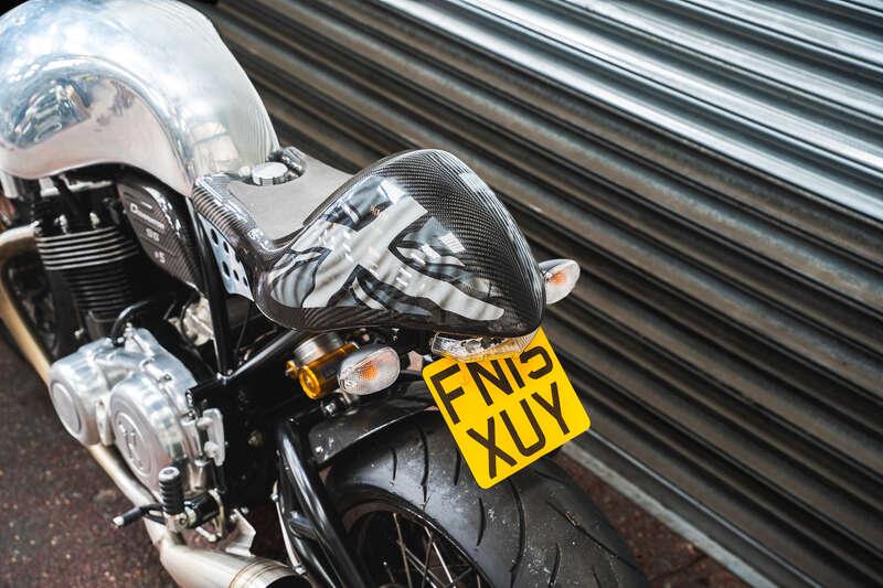 2015 NORTON COM-01 DOMINATOR SS