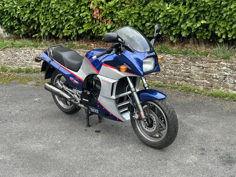 1985 Kawasaki ZX900-A2