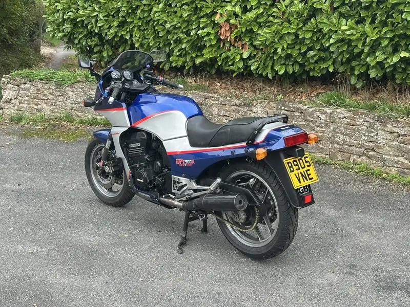 1985 Kawasaki ZX900-A2