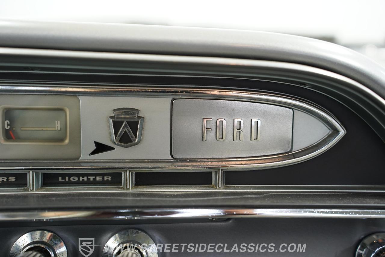 1961 Ford Fairlane Police Car