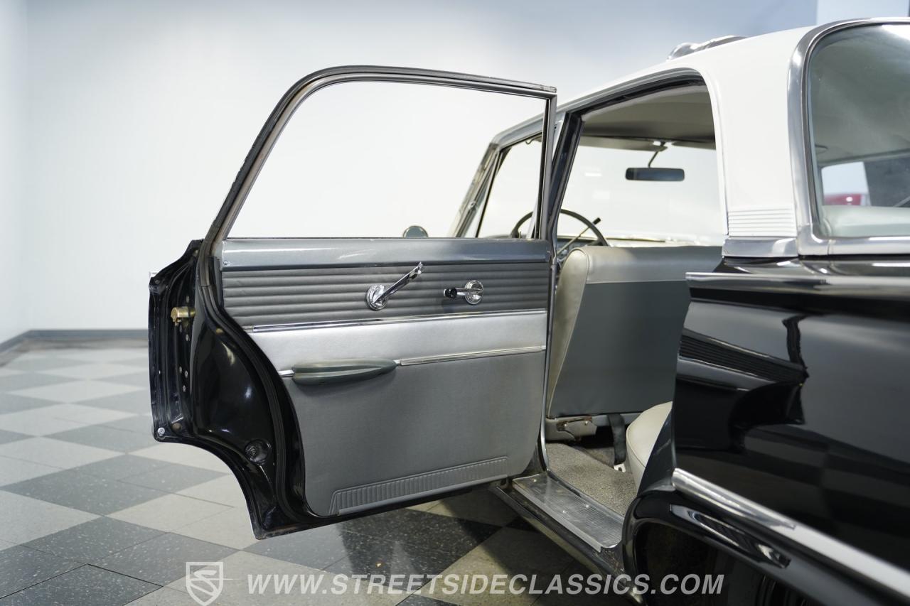 1961 Ford Fairlane Police Car