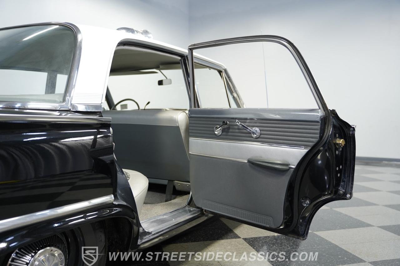 1961 Ford Fairlane Police Car
