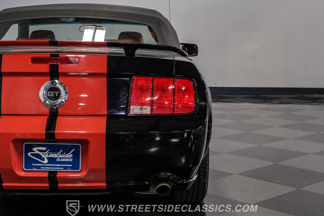 2005 Ford Mustang GT Premium Convertible