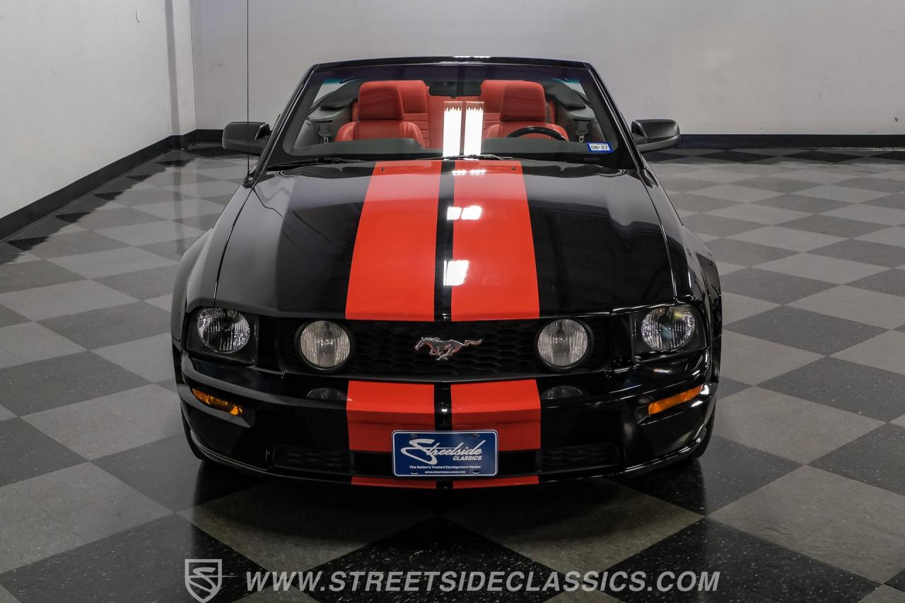 2005 Ford Mustang GT Premium Convertible