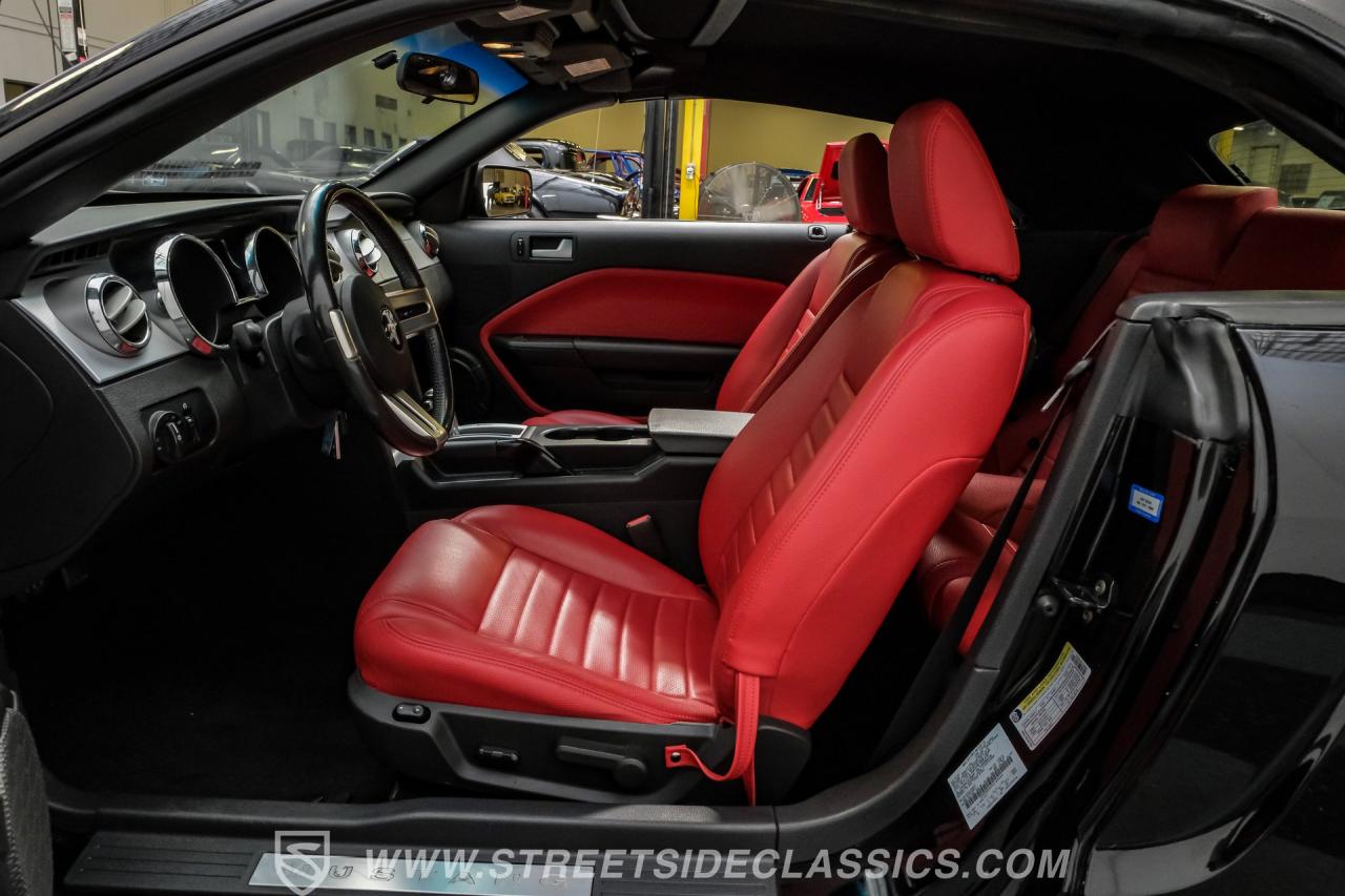 2005 Ford Mustang GT Premium Convertible