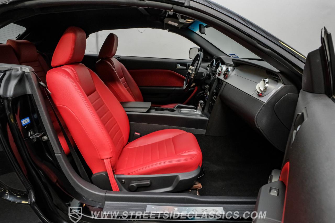 2005 Ford Mustang GT Premium Convertible