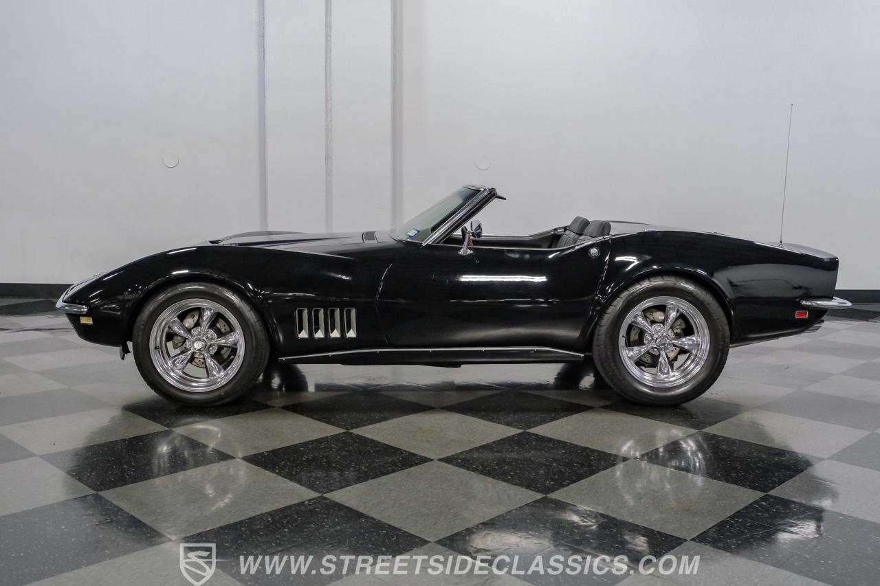 1968 Chevrolet Corvette 427 Tri-Power Convertible