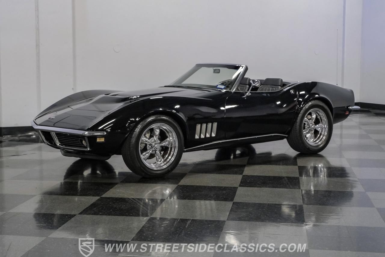 1968 Chevrolet Corvette 427 Tri-Power Convertible
