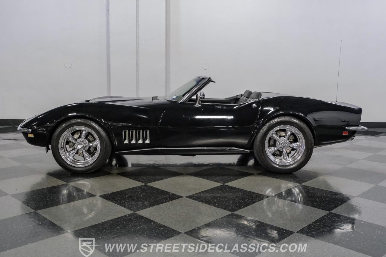 1968 Chevrolet Corvette 427 Tri-Power Convertible