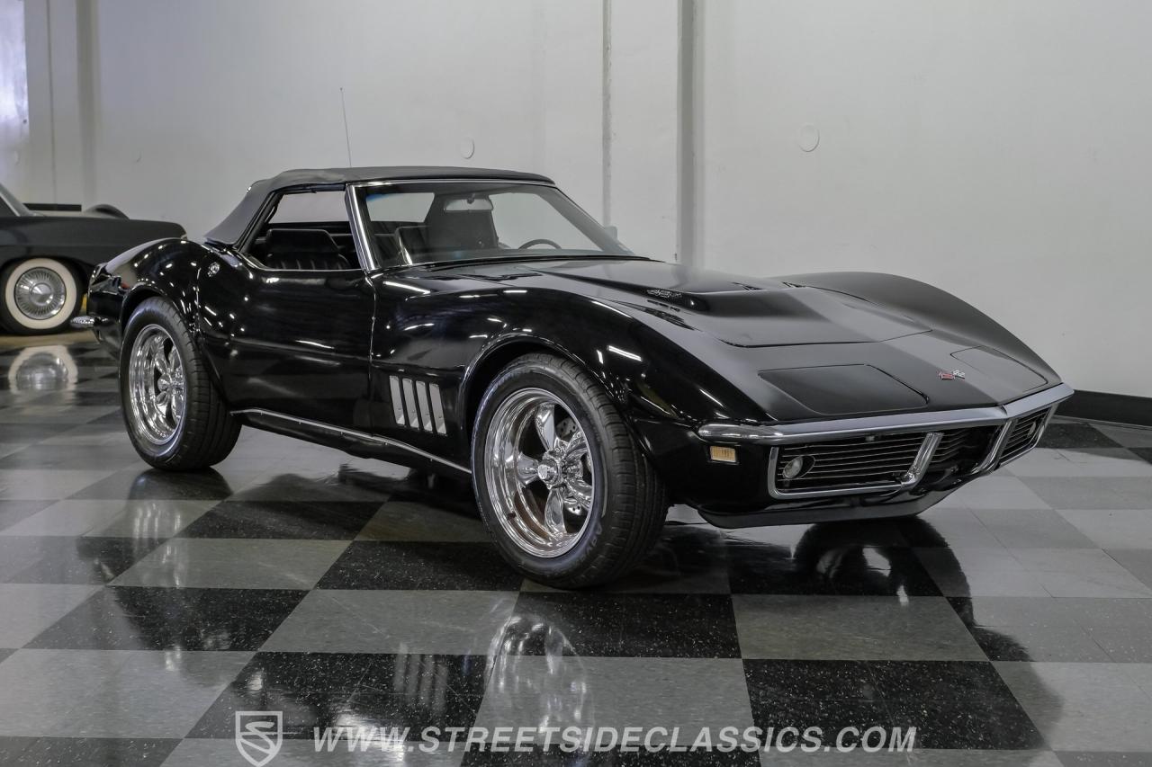 1968 Chevrolet Corvette 427 Tri-Power Convertible