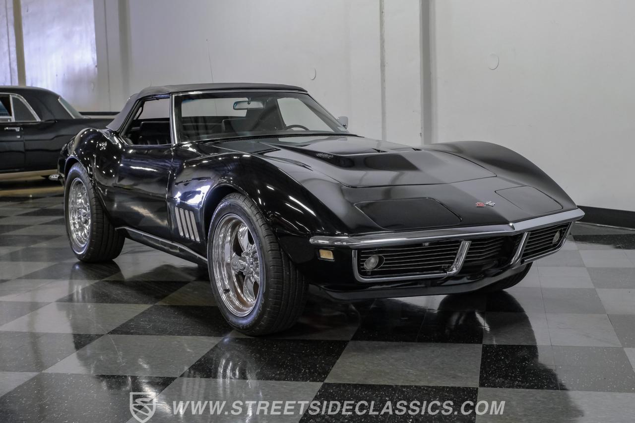 1968 Chevrolet Corvette 427 Tri-Power Convertible