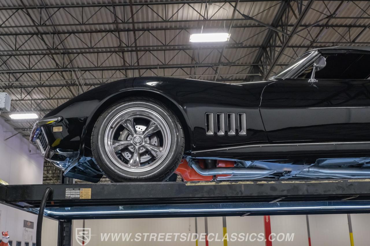 1968 Chevrolet Corvette 427 Tri-Power Convertible