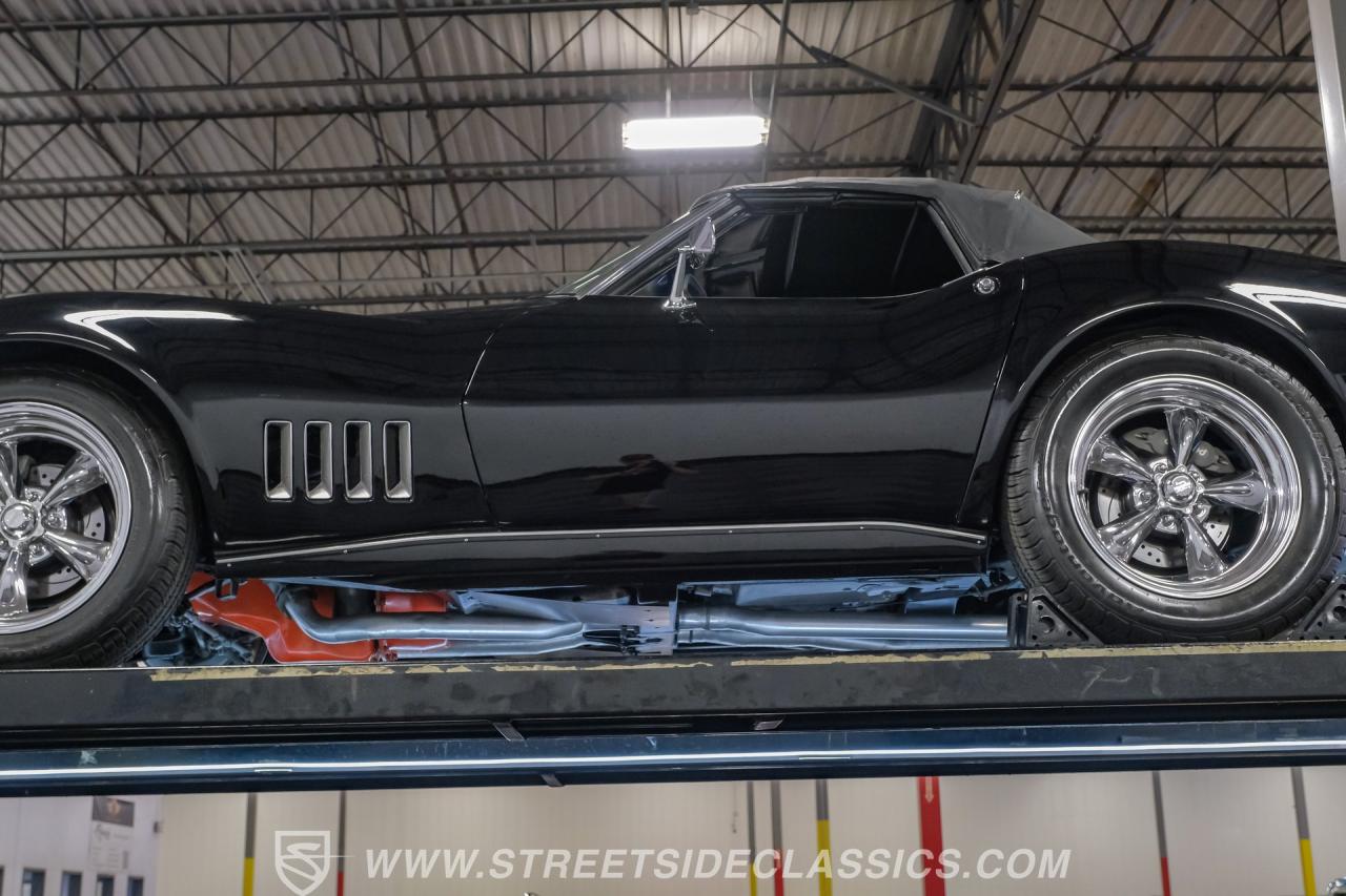 1968 Chevrolet Corvette 427 Tri-Power Convertible