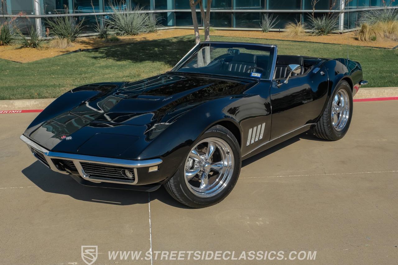 1968 Chevrolet Corvette 427 Tri-Power Convertible
