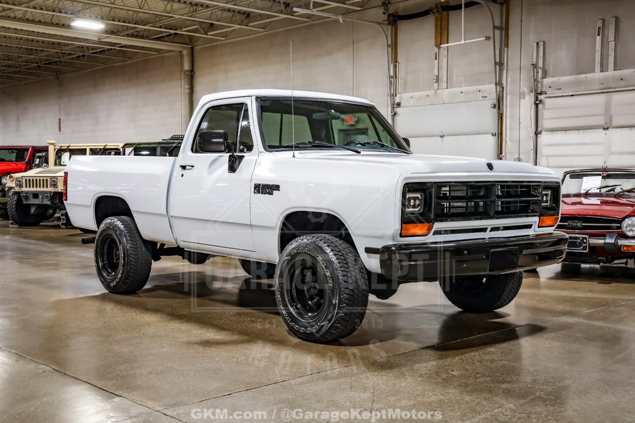 1987 Dodge W-100 Pickup