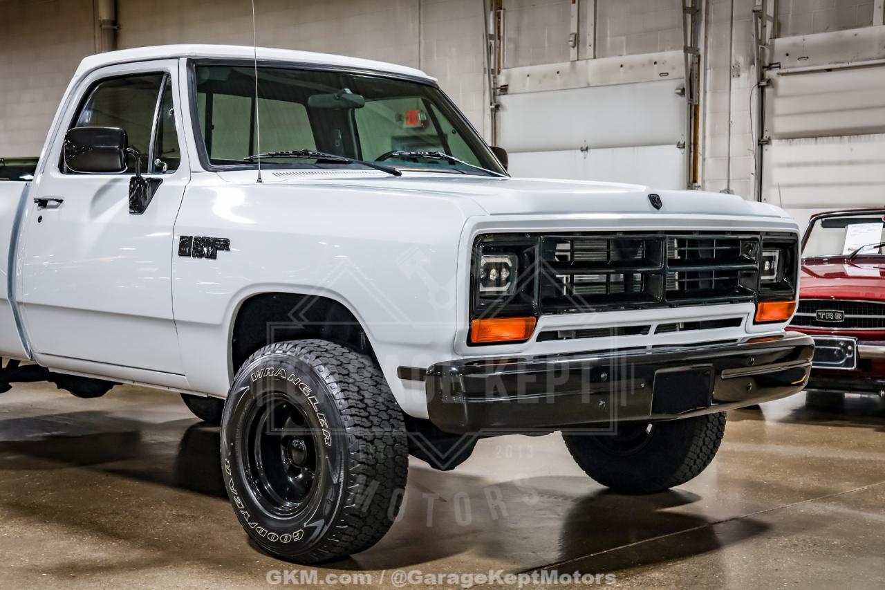1987 Dodge W-100 Pickup