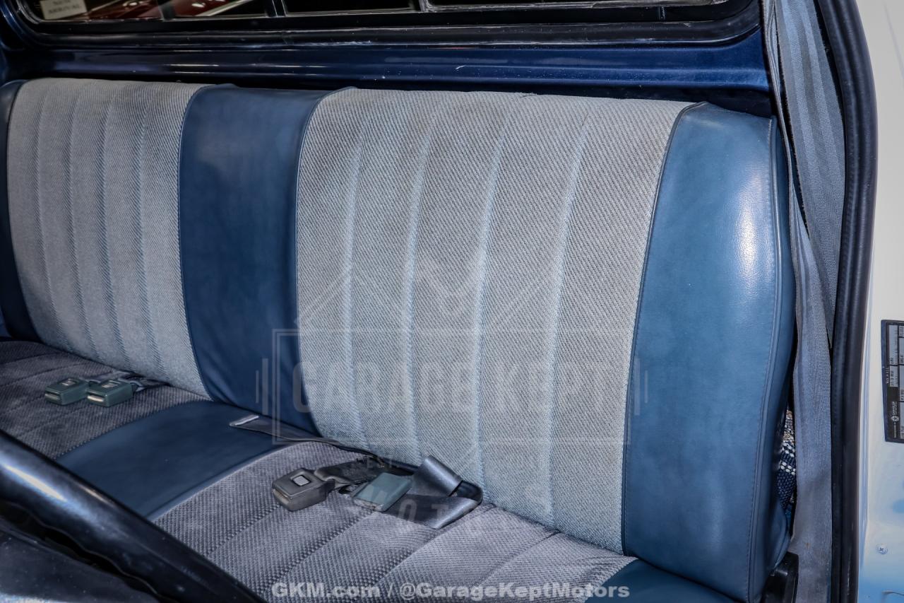 1987 Dodge W-100 Pickup