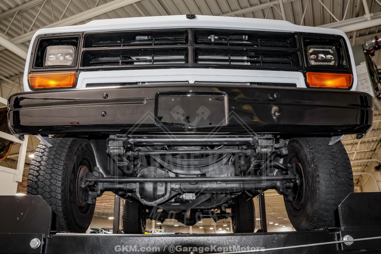 1987 Dodge W-100 Pickup