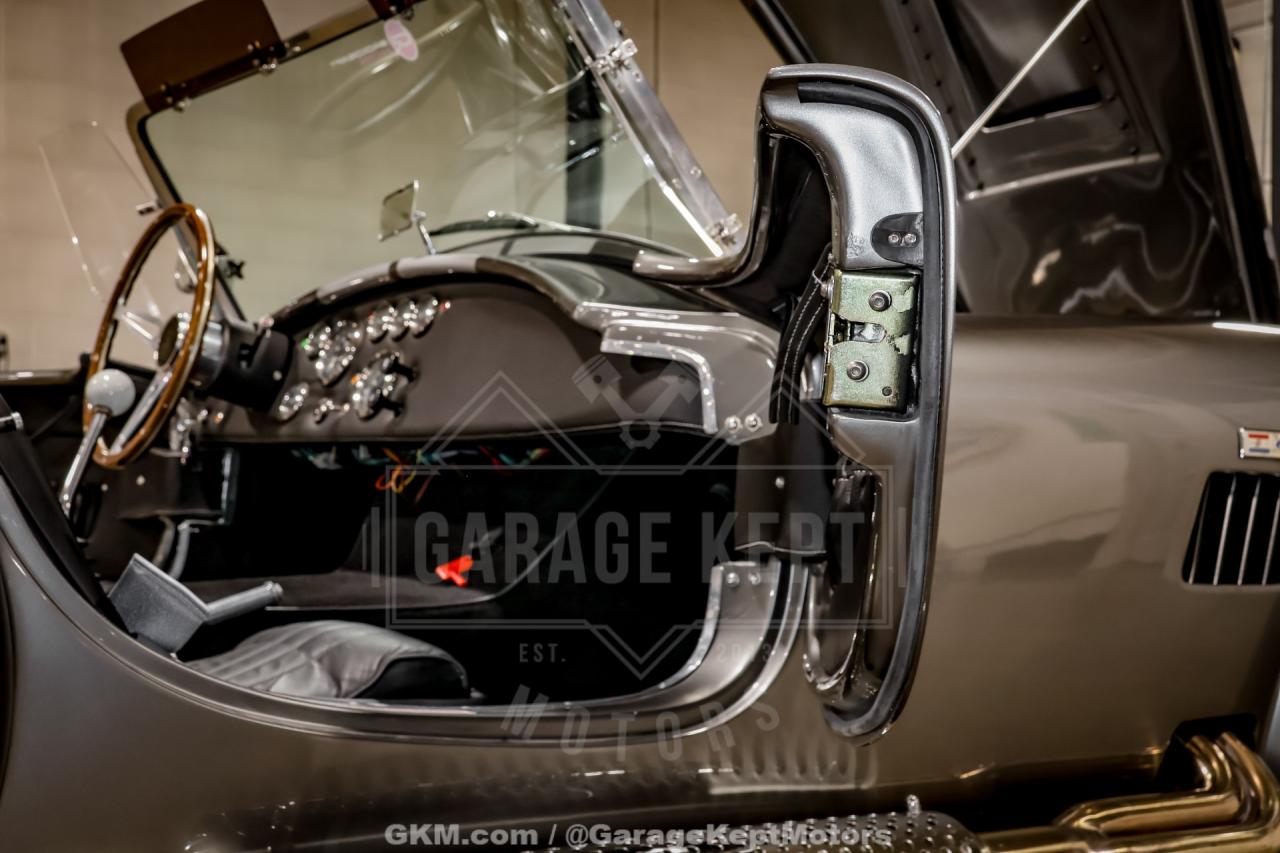 1965 Shelby Cobra