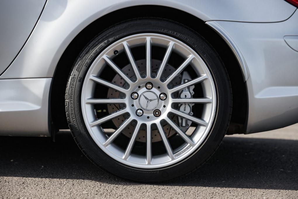 2005 Mercedes - Benz SLK