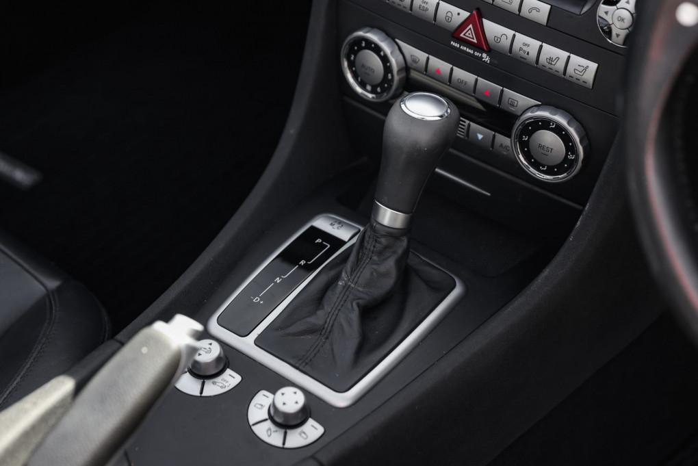 2005 Mercedes - Benz SLK