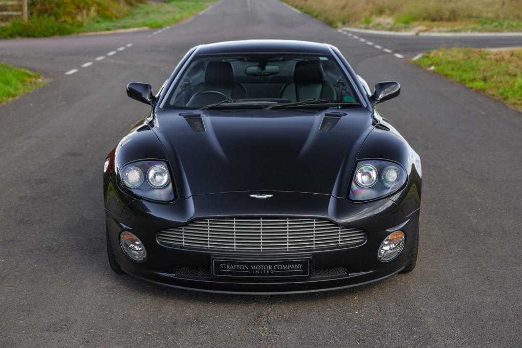 2002 Aston Martin Vanquish