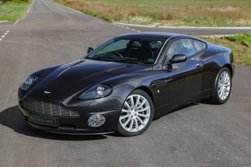 2002 Aston Martin Vanquish