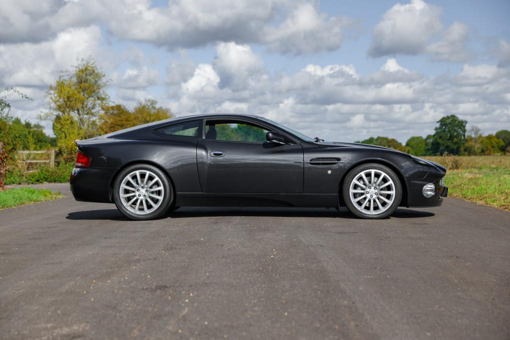 2002 Aston Martin Vanquish