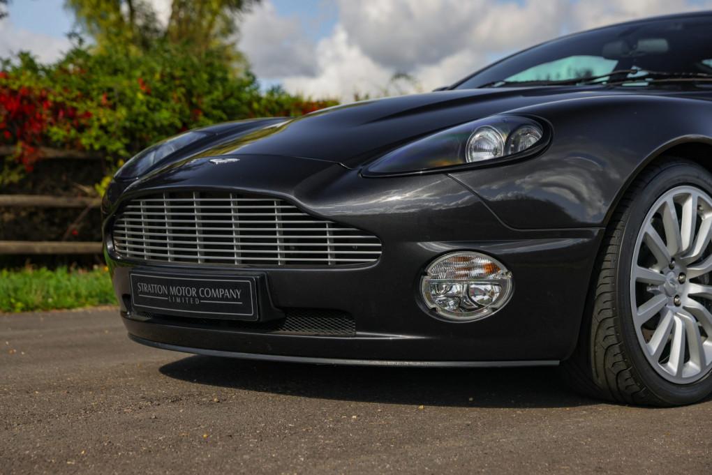 2002 Aston Martin Vanquish