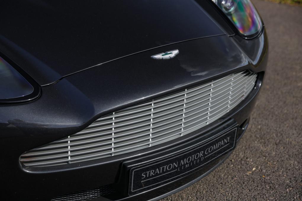 2002 Aston Martin Vanquish
