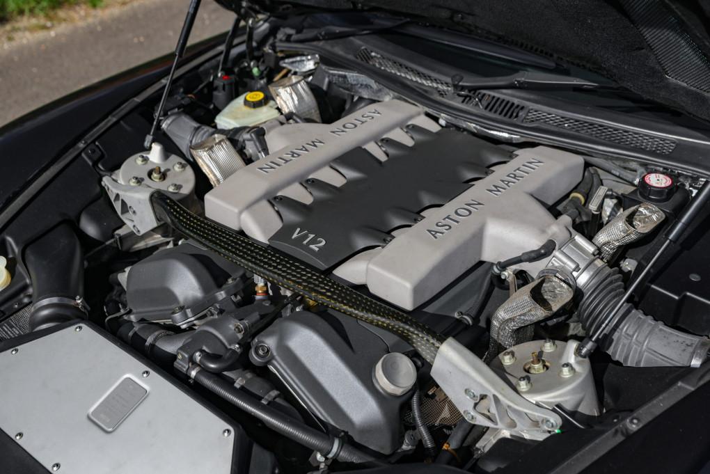 2002 Aston Martin Vanquish