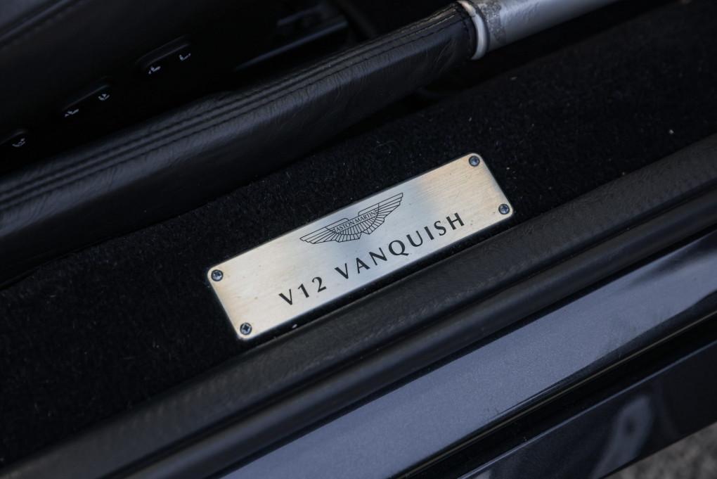 2002 Aston Martin Vanquish