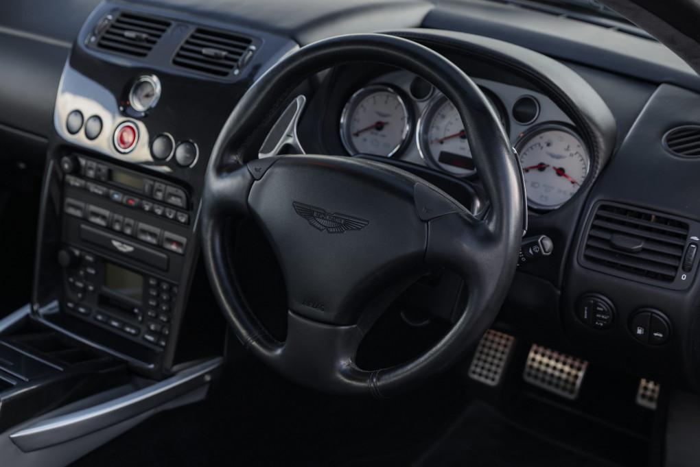 2002 Aston Martin Vanquish