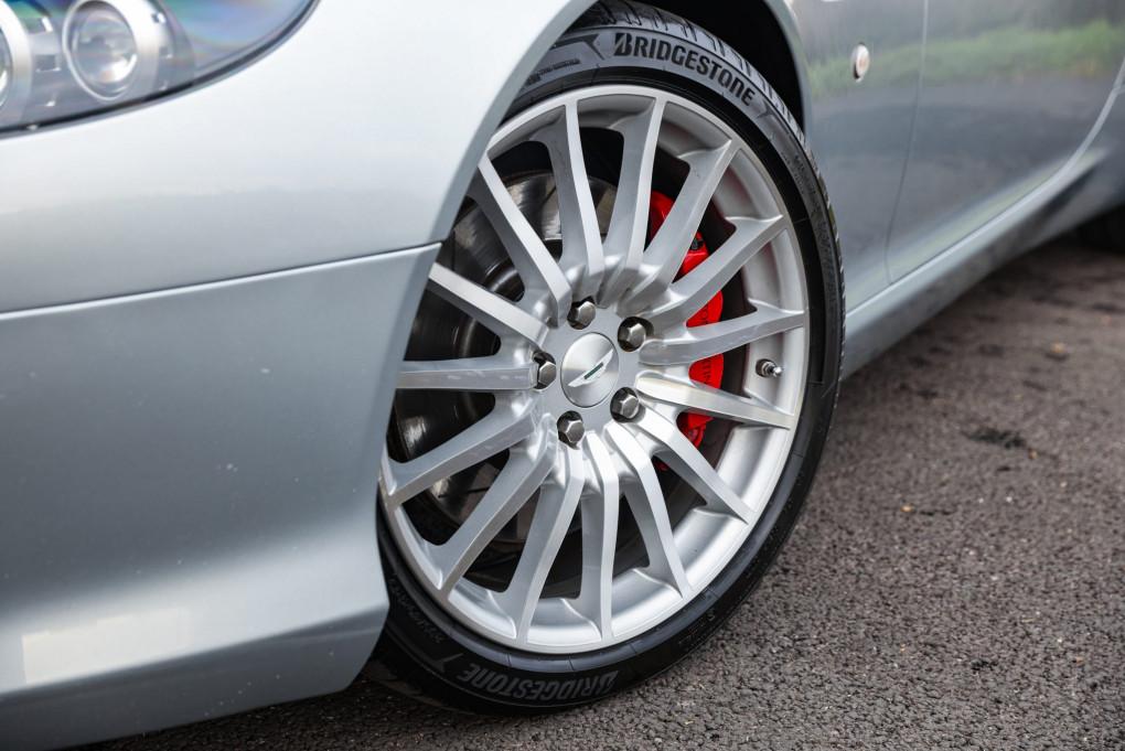 2005 Aston Martin DB9