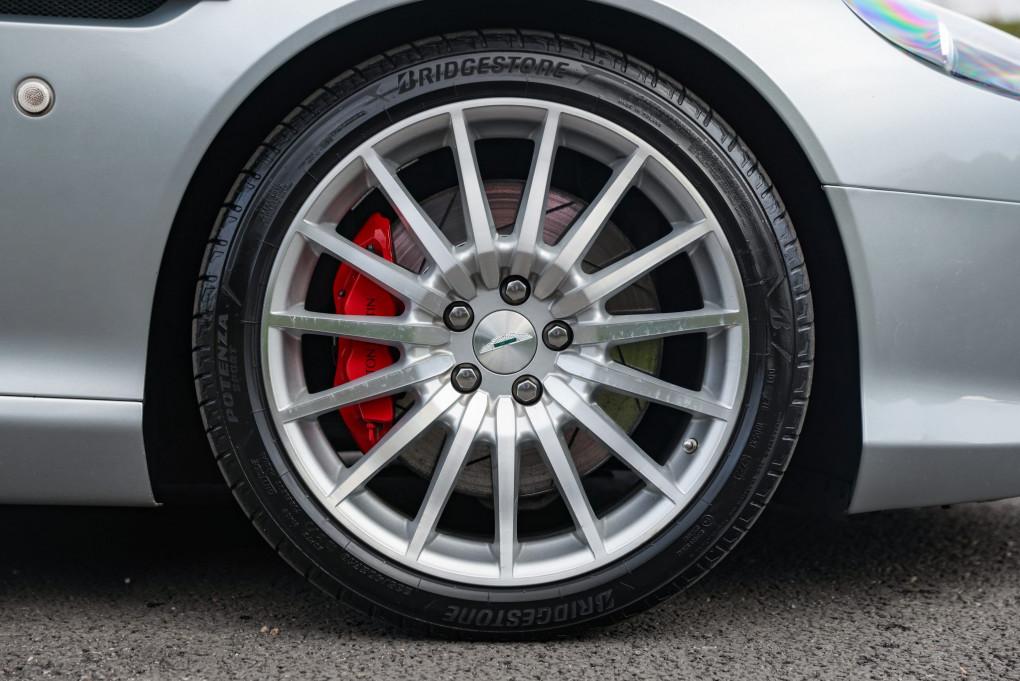 2005 Aston Martin DB9