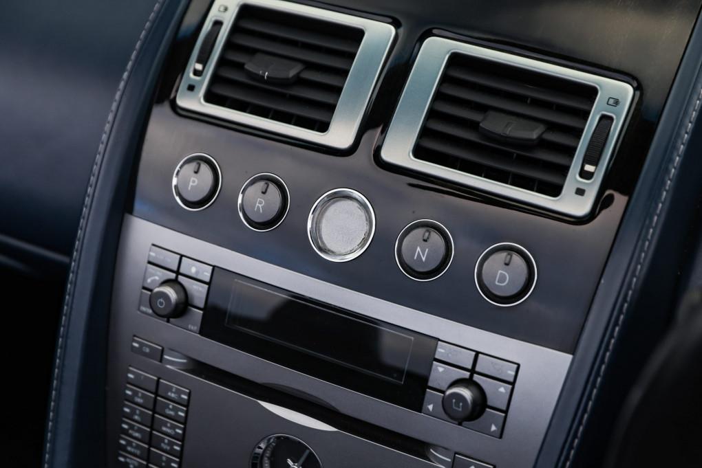 2005 Aston Martin DB9