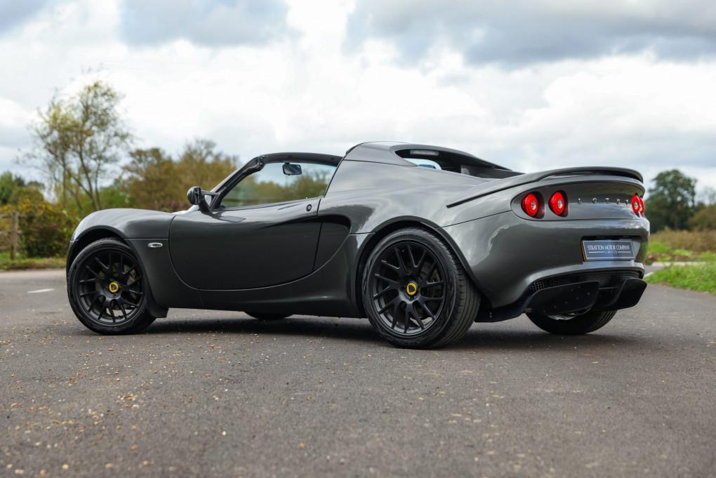 2016 Lotus Elise