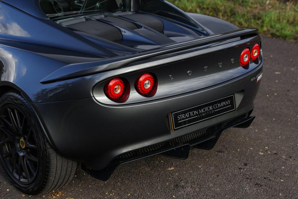2016 Lotus Elise