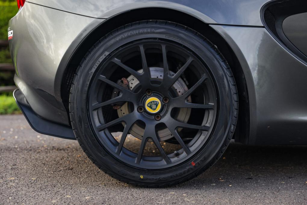 2016 Lotus Elise