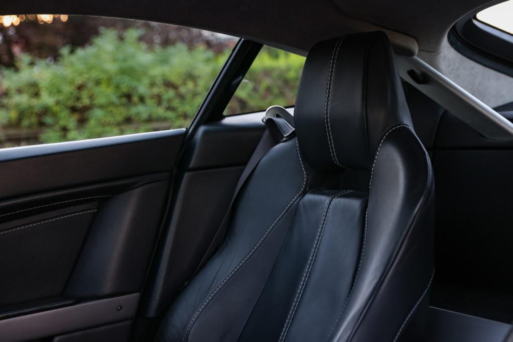 2006 Aston Martin Vantage