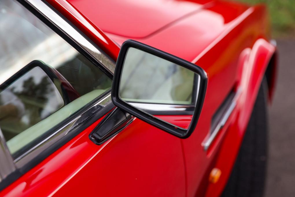 1988 Aston Martin Vantage
