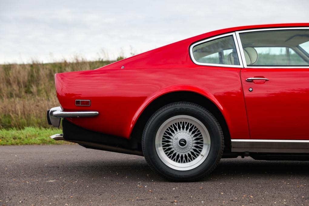 1988 Aston Martin Vantage